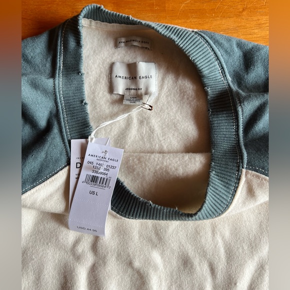 NWT’s Women’s Ahh-mazingly Soft Sweatshirt - Picture 2 of 3